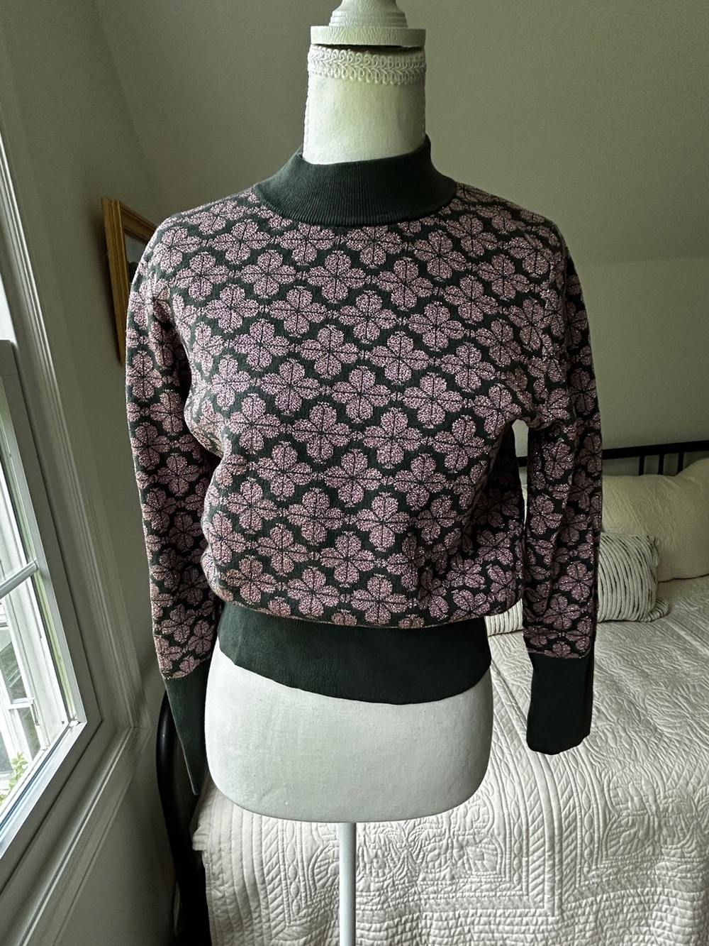 Kate Spade Women's Floral Pattern Crewneck Sweater - Pink on Dark Green
